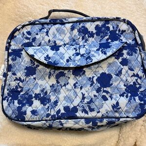 3 piece weekender set. Blue Floral Quilted Women’s Travel Tote